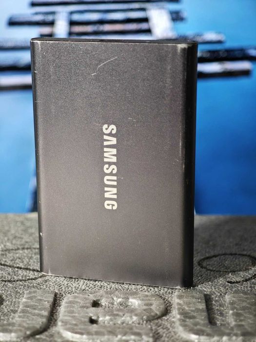Samsung Portable SSD T7 1Tb внешний SSD
