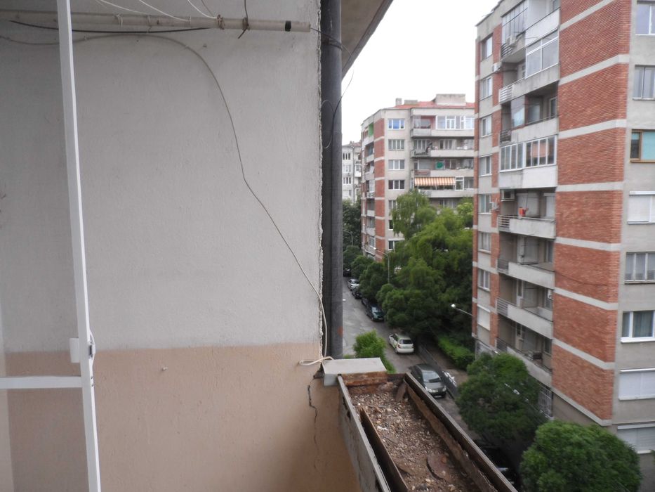 Дава се под наем Четиристаен апартамент в Велико Търново, Център - 14 кв.м за 99.45 € - Снимка #5