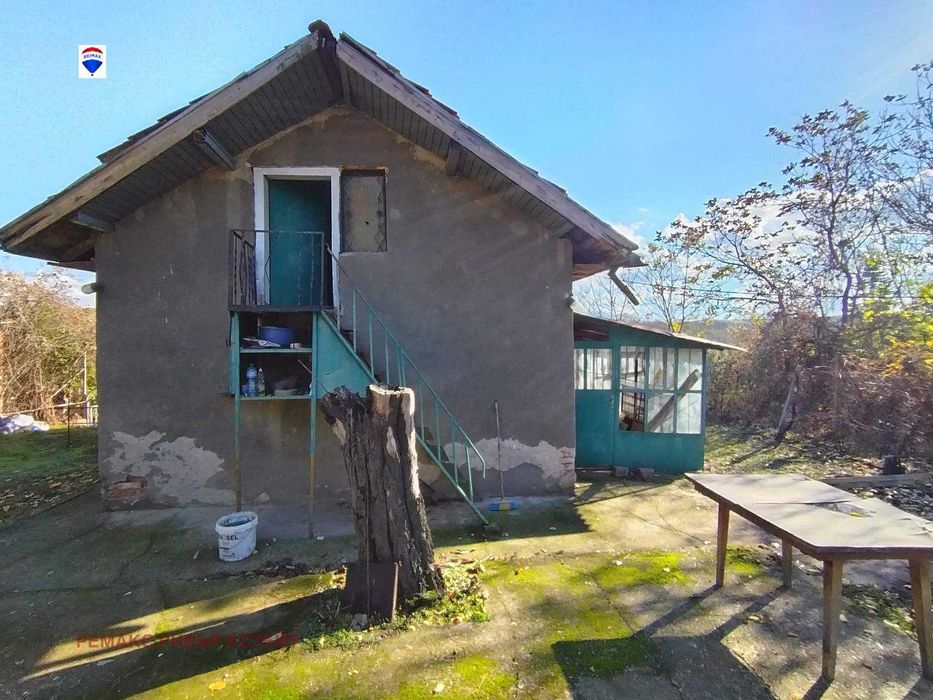 Продава се Къща в Русе, Долапите - 37 кв.м за 368 €/кв.м - Снимка #1