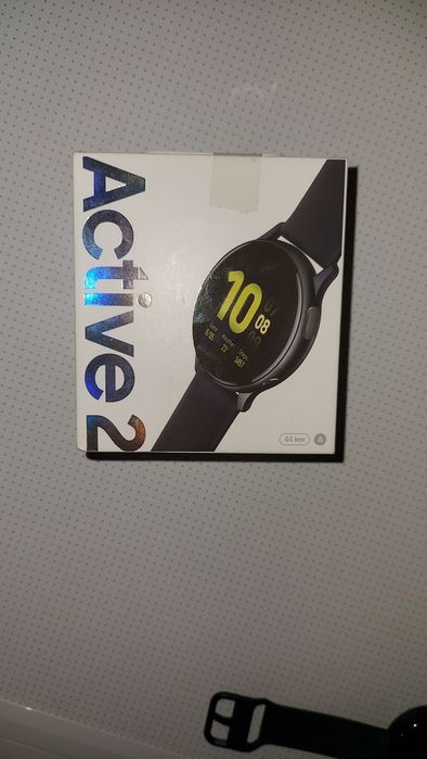Продам часы Samsung Active 2