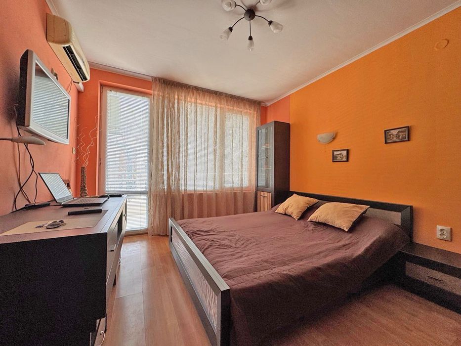 Продава се Едностаен апартамент в Несебър - 34 кв.м за 990 €/кв.м - Снимка #2