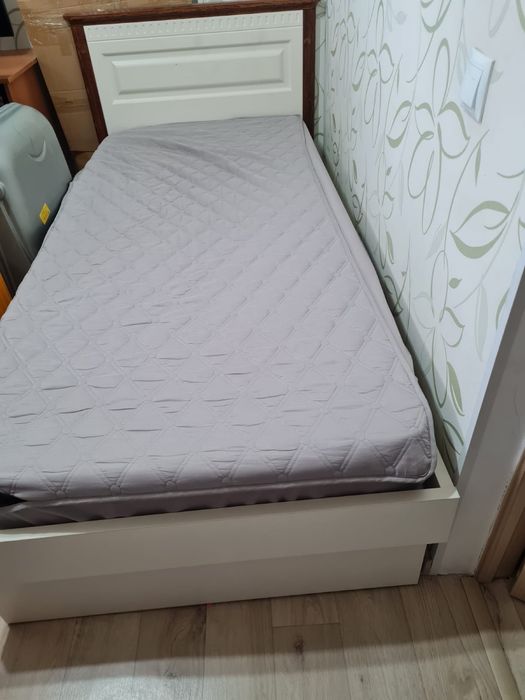 Продается кровать