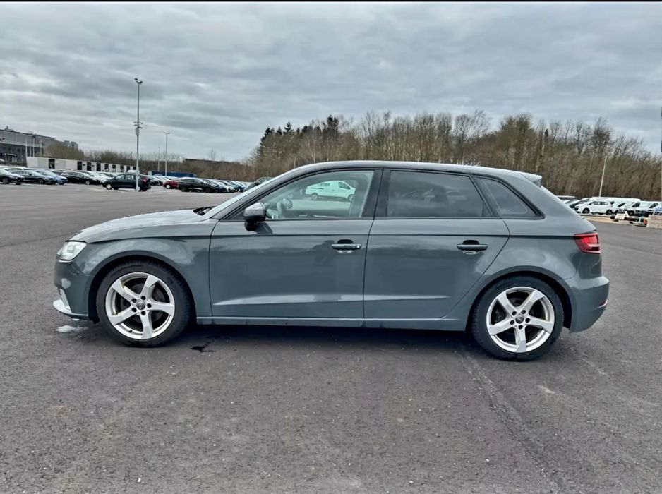 Audi A3 Sportback Audi A3 35 tfsi