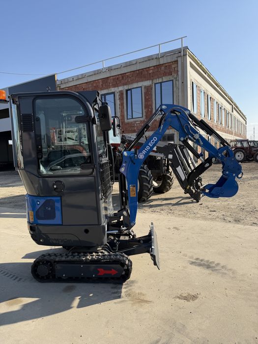 Miniexcavator RIPPA R10 Eco cu cabina si MOTOR KUBOTA