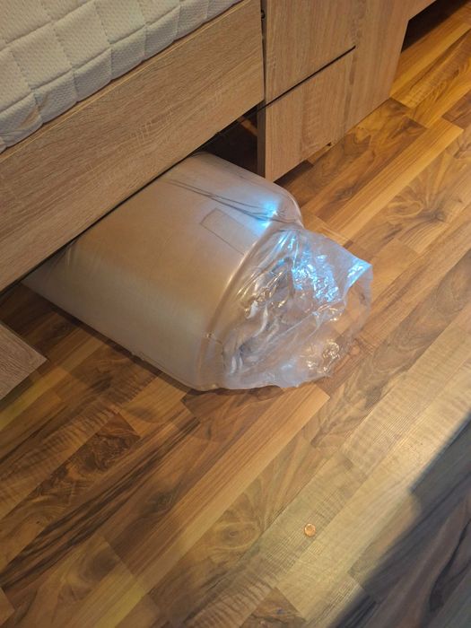 Pat 200×90 cm saltea mică cadou