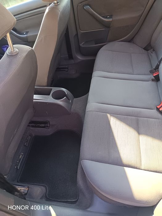 VOLKSWAGEN Golf 2006 — imagine 4