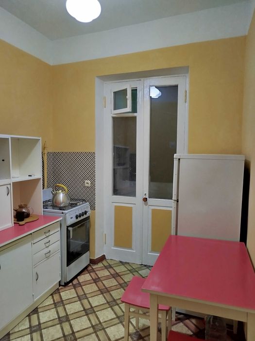 Аренда долгосрочная однушка на ул. Оккурган (Новомосковская)