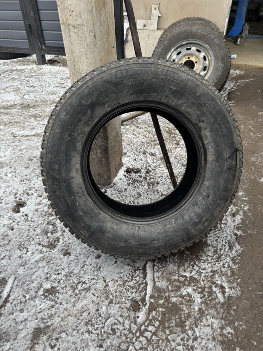 Шипы 265/65/17 резина