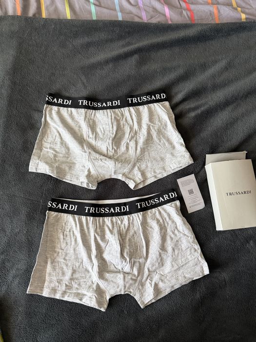 Trussardi set 2 boxeri barbatesti gri cu banda neagra marimea M noi originali