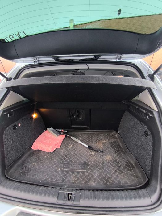 Продам хорошую машину Тигуан