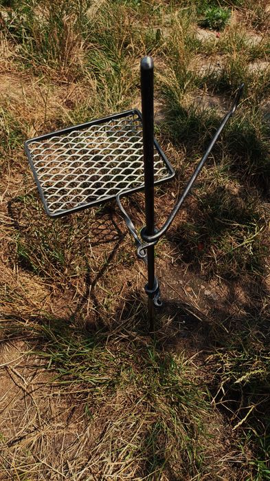 Gratar camping, bushcraft.