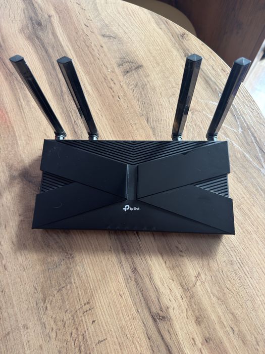 Tp-link ax 10 в хорошем состоянии.