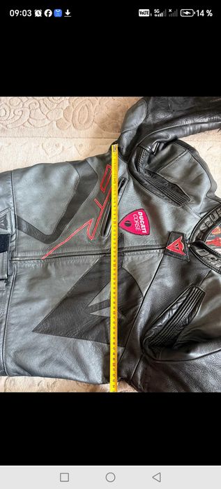 Vand geaca de piele Dainese