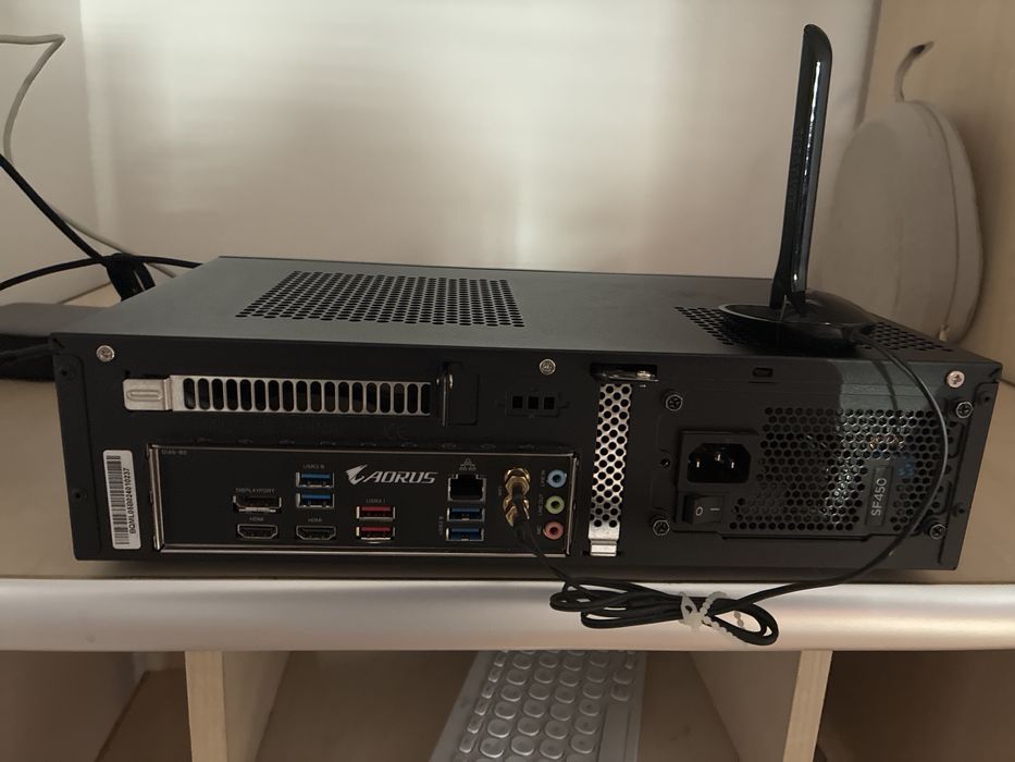 Mini pc amd rizen5, 16 gb ddr4, ssd 2 tb, bluetooth, WIFI, HDMI.