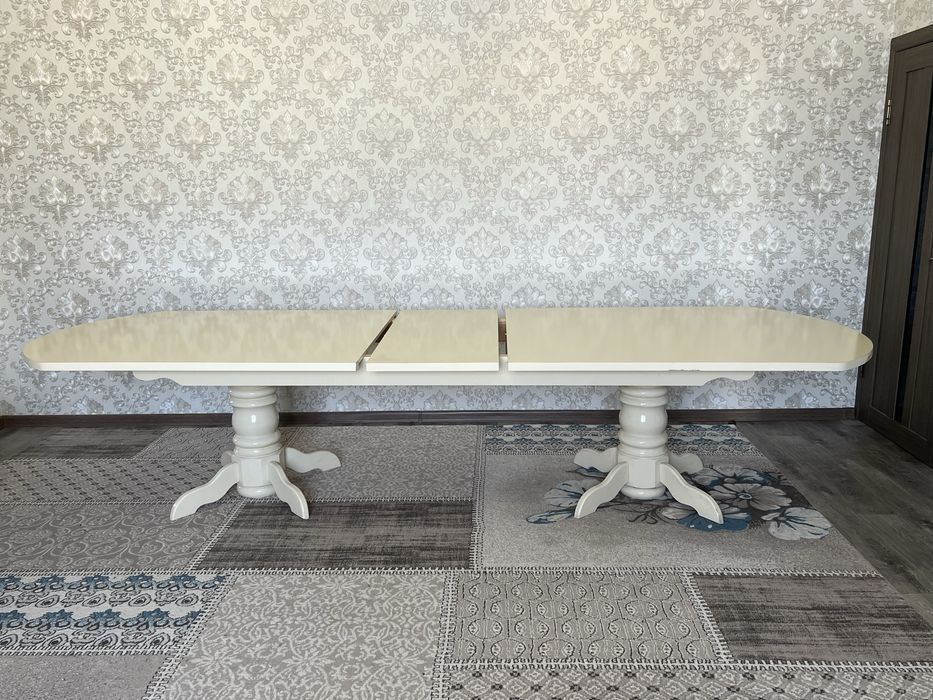 Обеденный стол 3–3,5 м, раздвижной