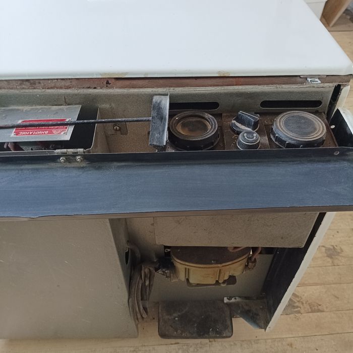 Печка на нафта и ток Албена