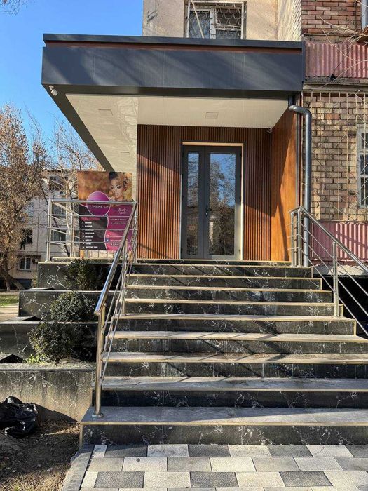 Продаётся  НЕ ЖИЛОЕ выгодное инвестиция Готовый Арендатор