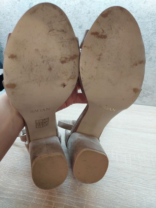 Sandale cu toc, marimea 39