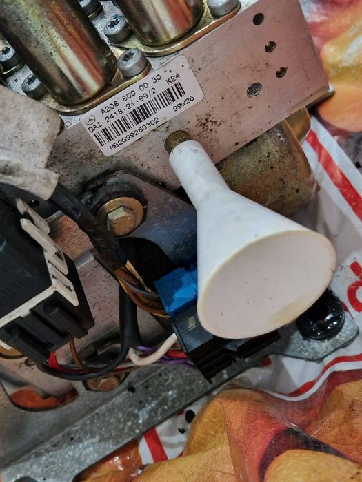 Pompa hidraulica plafon decapotabil mercedes clk