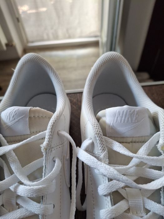Adidași Nike 38 !