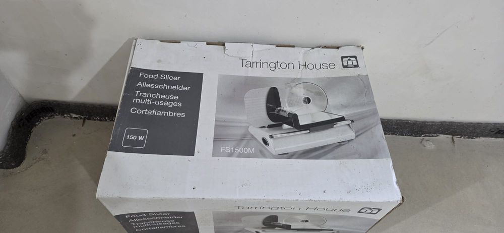 Feliator mezeluri nou