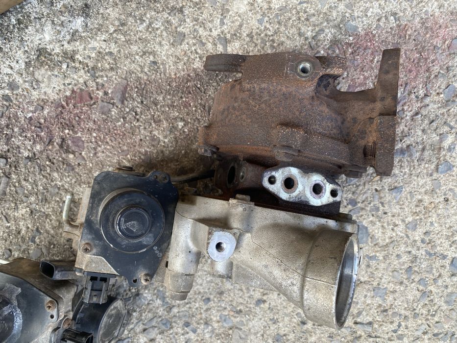 Турбини IHI VB22 / VB23 Toyota Land Cruiser 200