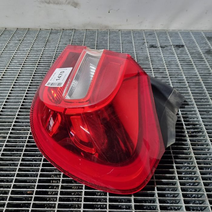 Stop Dreapta Mercedes GLA ( X156 ) - SUV 4 Usi (1470) Bec clasic