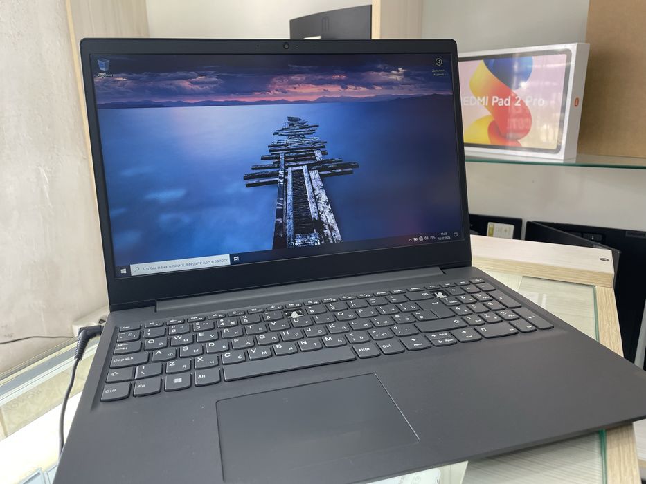 Ноутбук Lenovo idea pad