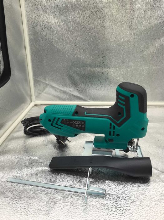 Fierastrau pendular 650W, 6 viteze, taiere la 45°