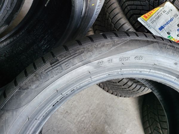 255/45/19 PIRELLI 4бр