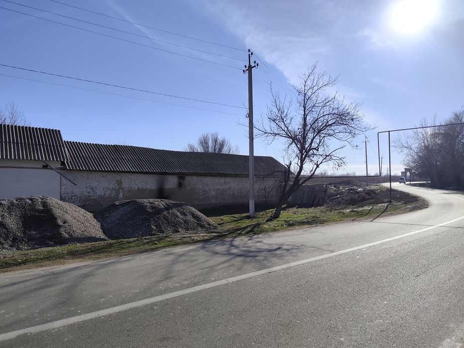 Участка сотилади