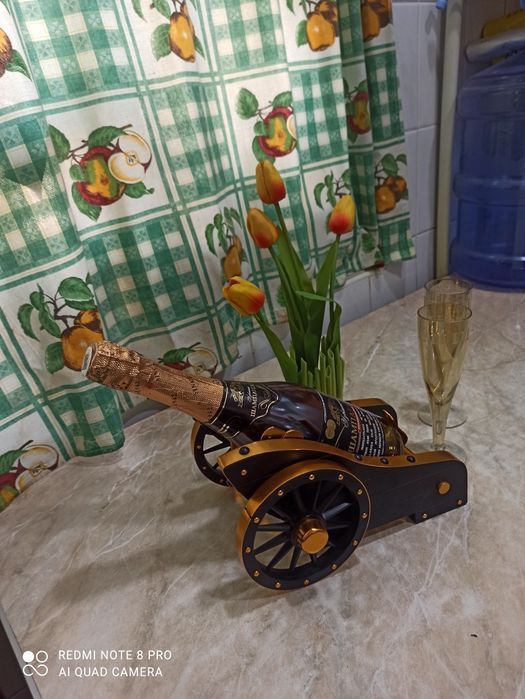 Подставка под шампанское