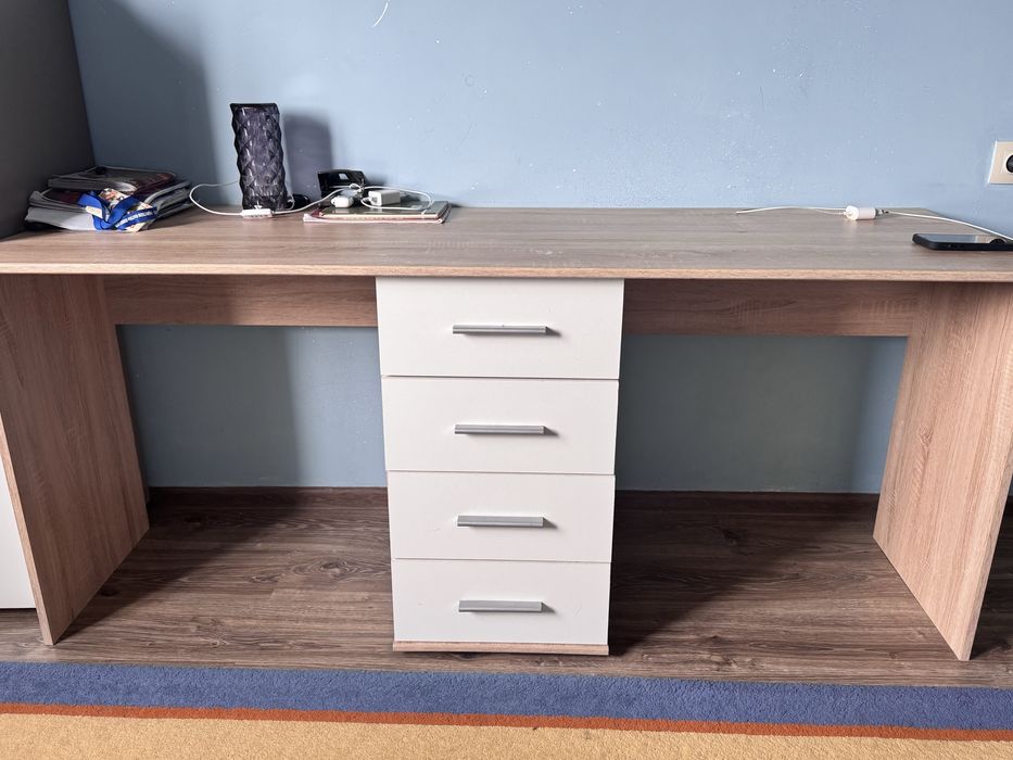 Стол писменный детский