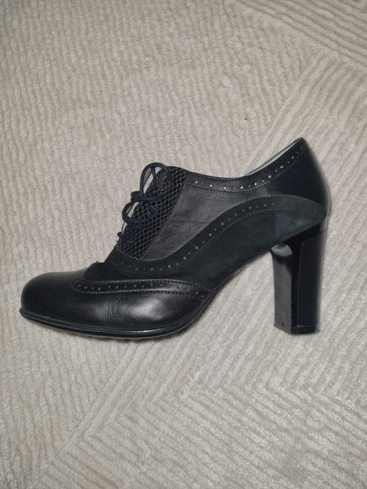 Дамски кожени обувки GABINA 39 номер