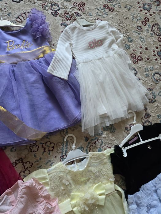 Одежда для девочек 2–3 лет.
