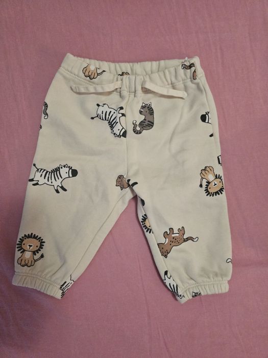 Комплекти за момче на H&M и George - 68 размер и 6-9м.