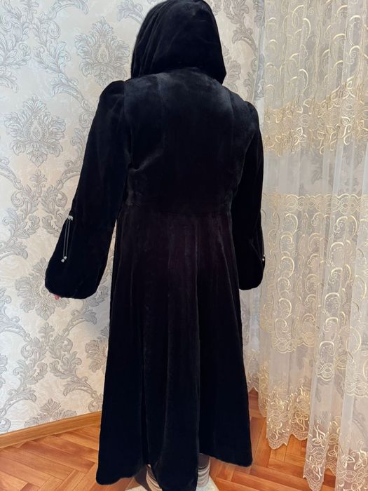 Продам новую стриженную норковую шубу