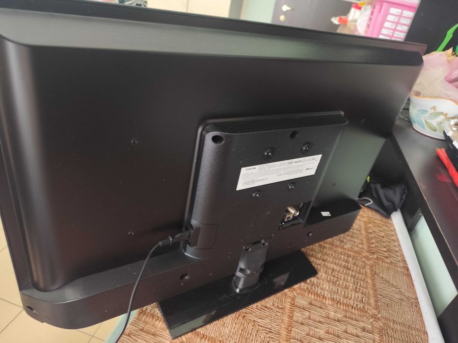 Смарт Телевизор Toshiba 32LV3E63DG