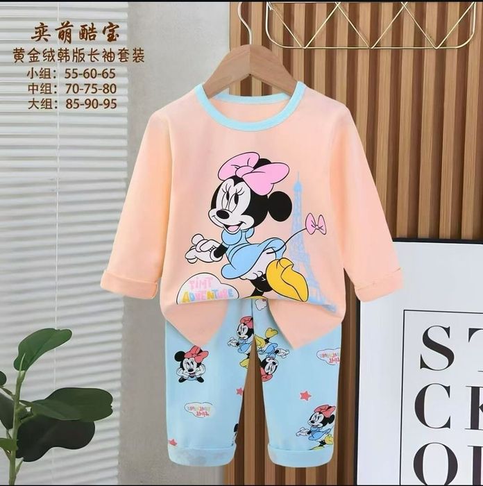 Костюмчик  для девочек