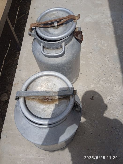 Екі фляга сатылады 11 мың теңге