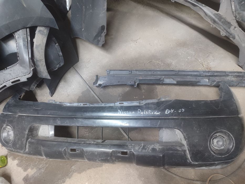 бампер Nissan Pathfinder