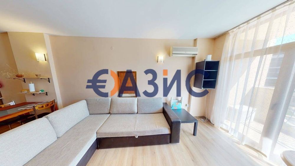 Продава се Двустаен апартамент в к.к. Слънчев бряг - 67 кв.м за 1120 €/кв.м - Снимка #1