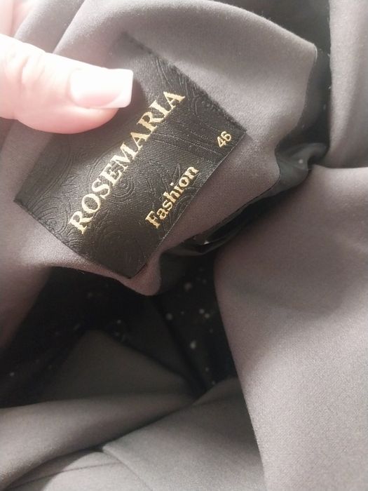 Продам женский костюм