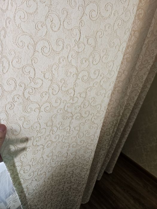 Продам 2 комплект шторы
