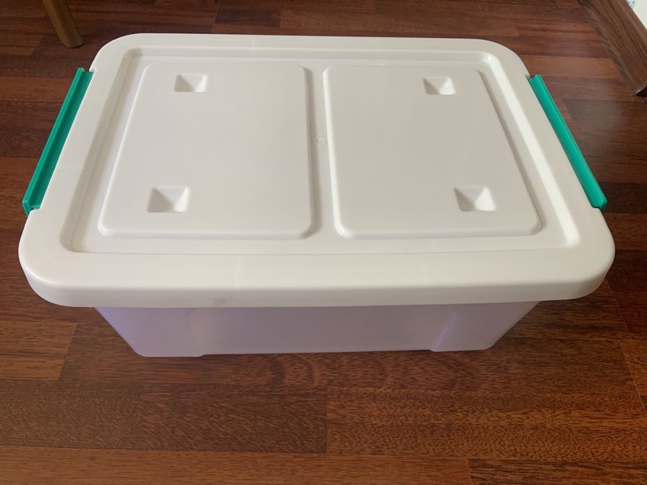 Контейнер с крышкой 15 л