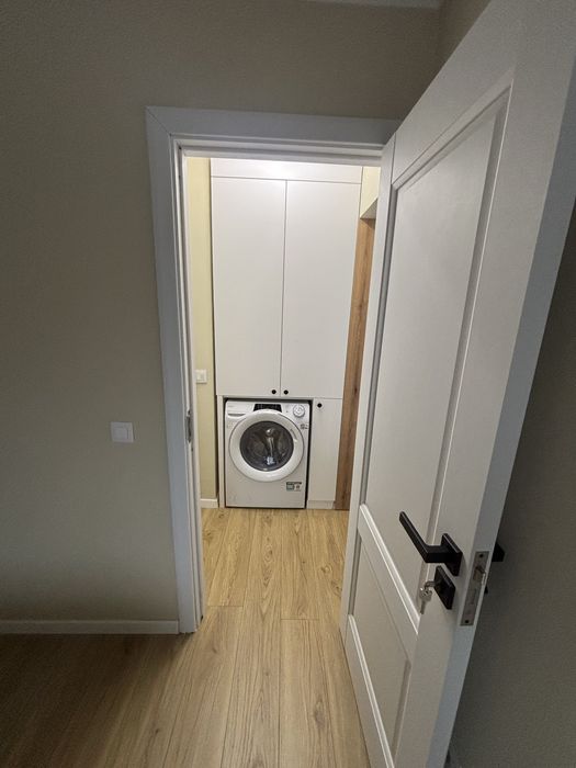 Închiriez apartament 2 camere