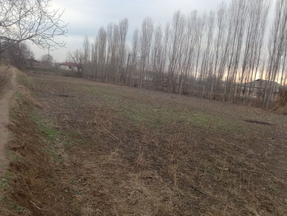 Йенги Уй срочна сотилади