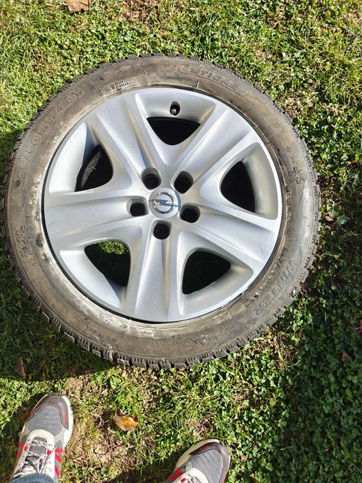 Jante Opel 17 + cauciucuri de iarna Tigar