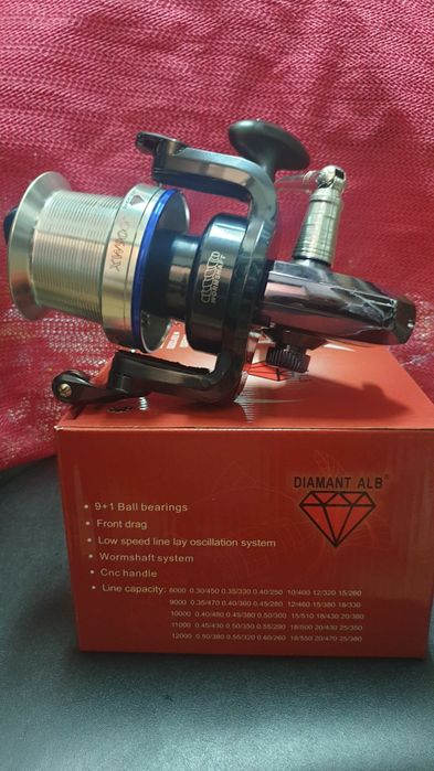 Дънна Макара Diamant 8000