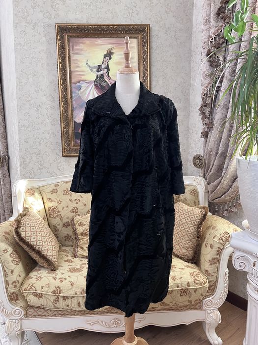 Продам шубу каракуль